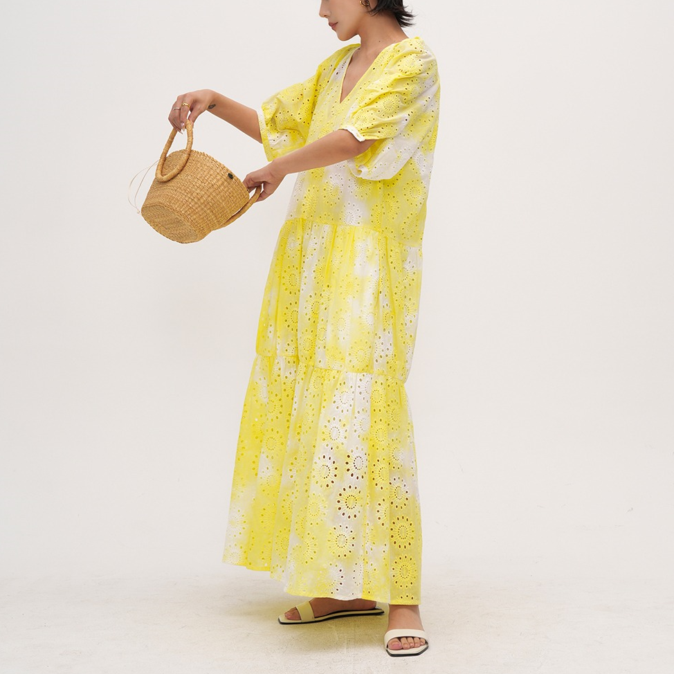 【ワンピース】【15~18日内発送】夏 Vネック 刺繍 透かし彫り 半袖 ワンピース 【JZシリーズ】