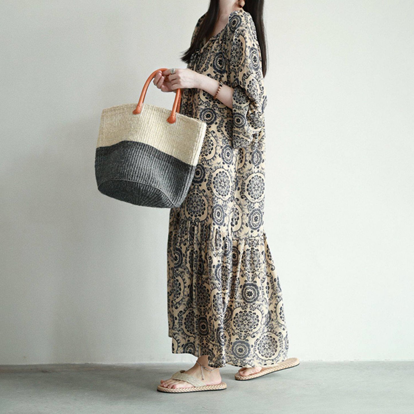 【ワンピース】フレンチ風 レトロ 小花柄 バルーンスリーブ ワンピース レディース Vネック リボン付き 長袖 フレアロングワンピース ゆったり 細見え
【SHシリーズ】