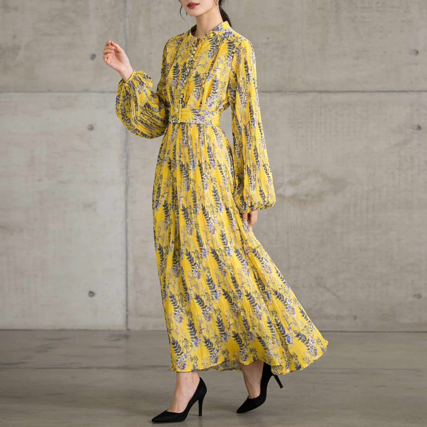 【ワンピース】スタンドカラー リボン付き Aライン プリント プリーツ 長袖 ワンピース 【SHシリーズ】