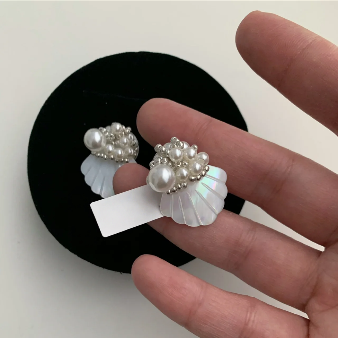 【グッズ】【🌊マーメイドパーティー】天然シェル ハンドメイドビーズ 個性的なギフト 軽奢ヴィンテージ風 ピアス / イヤリング 【JZシリーズ】