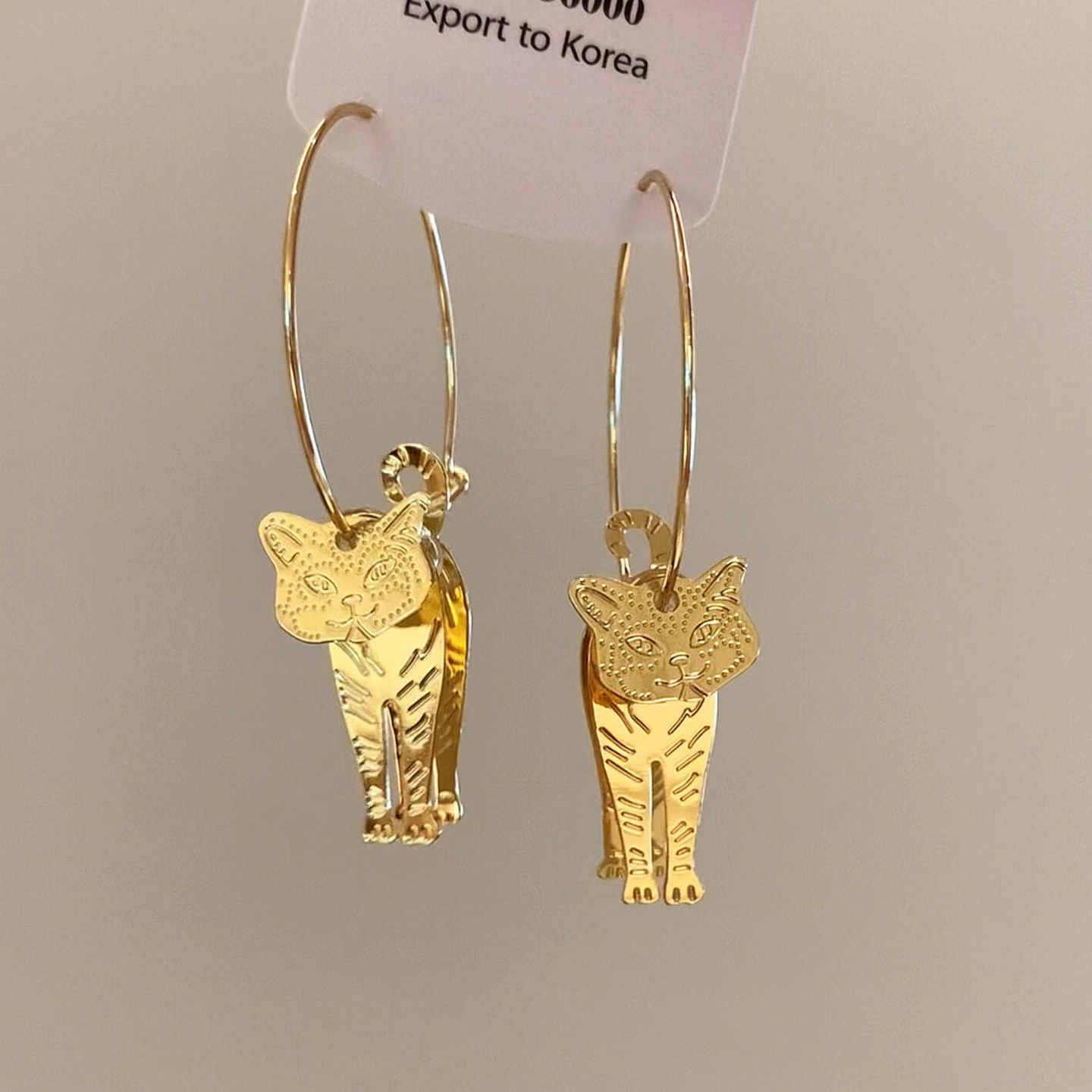 【グッズ】立体猫モチーフピアス 小众独特デザイン インパクト抜群 個性派