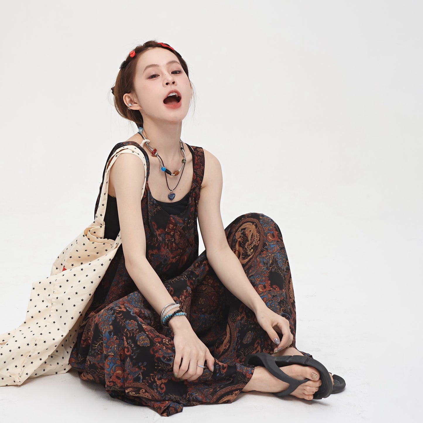 💖 大好評アイテム【ボトムス】ゆったりルーズ感 Vネックサロペット 夏新作 ガーリッシュ宮廷風 ワイドパンツオールインワン【SHシリーズ】