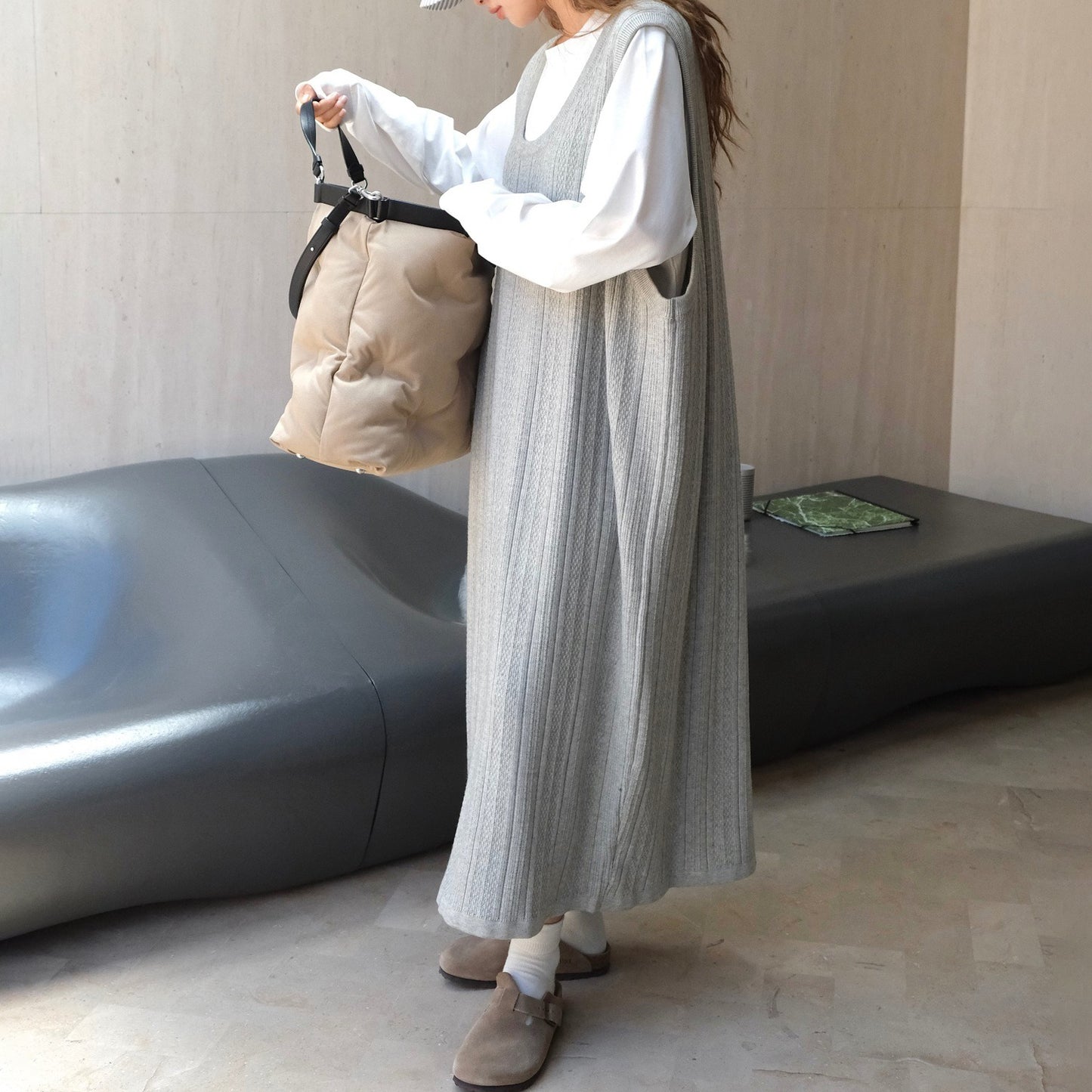 【ワンピース】春秋夏 優しいスタイル ゆったり 柔らかい ニット レイヤードノースリーブワンピース【SNシリーズ】