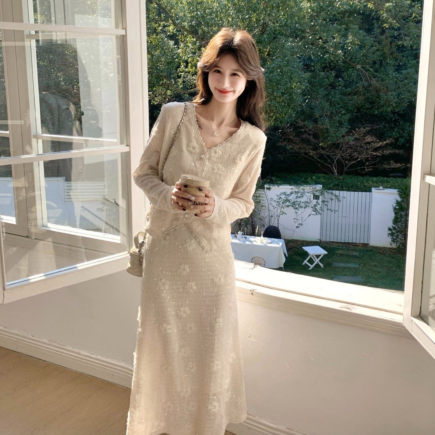 【セットアップ】フェミニン 刺繍&スパンコール レーストップス+花柄フレアスカート 2点上下セット 細見え レディース【JZシリーズ】