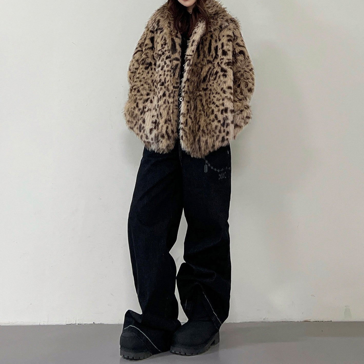 【アウター】レオパード柄 エコファー フェイクミンク ボアジャケット レディースふわもこ オーバーサイズ ショート丈【FCシリーズ】【15~20日内発送】