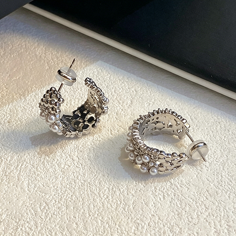 【グッズ】ミニパール フープピアス シルバー レディース レトロ 高級感 上品 こなれ感 アクセサリー