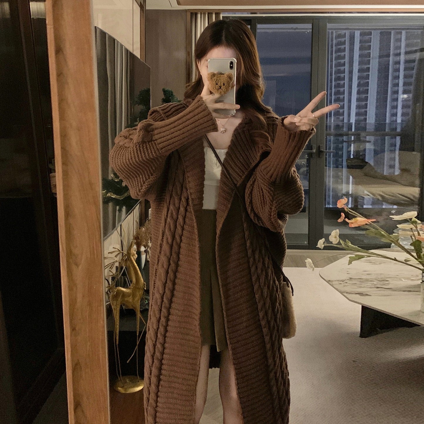 【アウター】リラックス感 キャメル 大きめ襟 ケーブル編み ニットカーディガン 中長丈 【JZシリーズ】