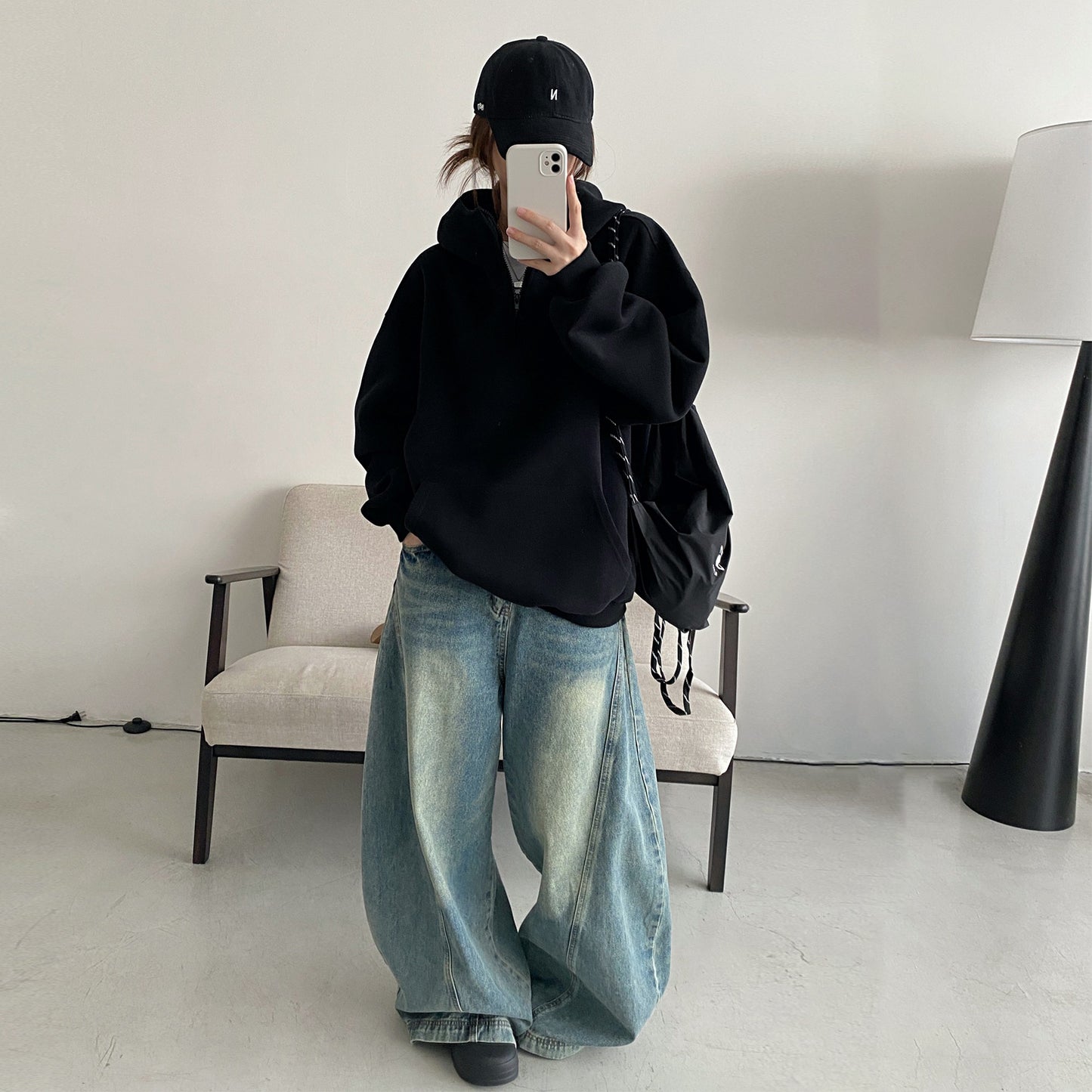 【トップス】アメカジ風ホワイトパーカー♡春秋にぴったりなオーバーサイズスウェット【FCシリーズ】【15~20日内発送】