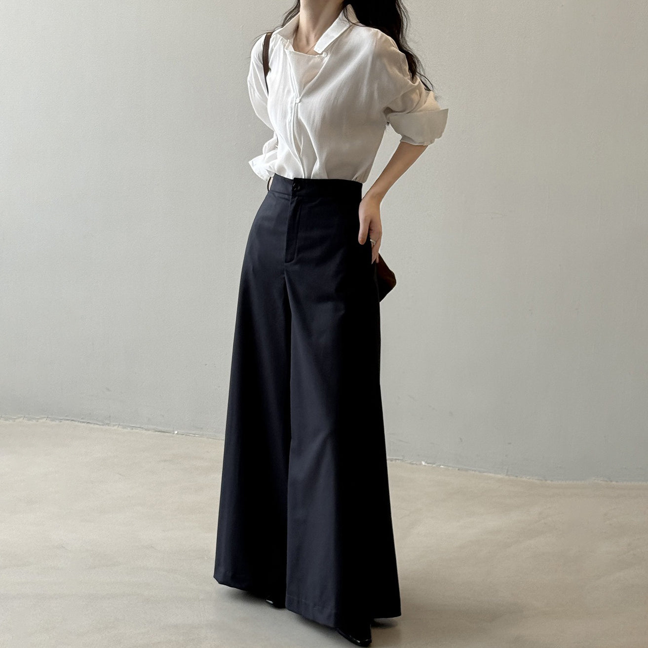 【ボトムス】リラックス感 レディース 秋 ハイウエスト ドレープ感 カジュアル フルレングス フレアパンツ【JZシリーズ】