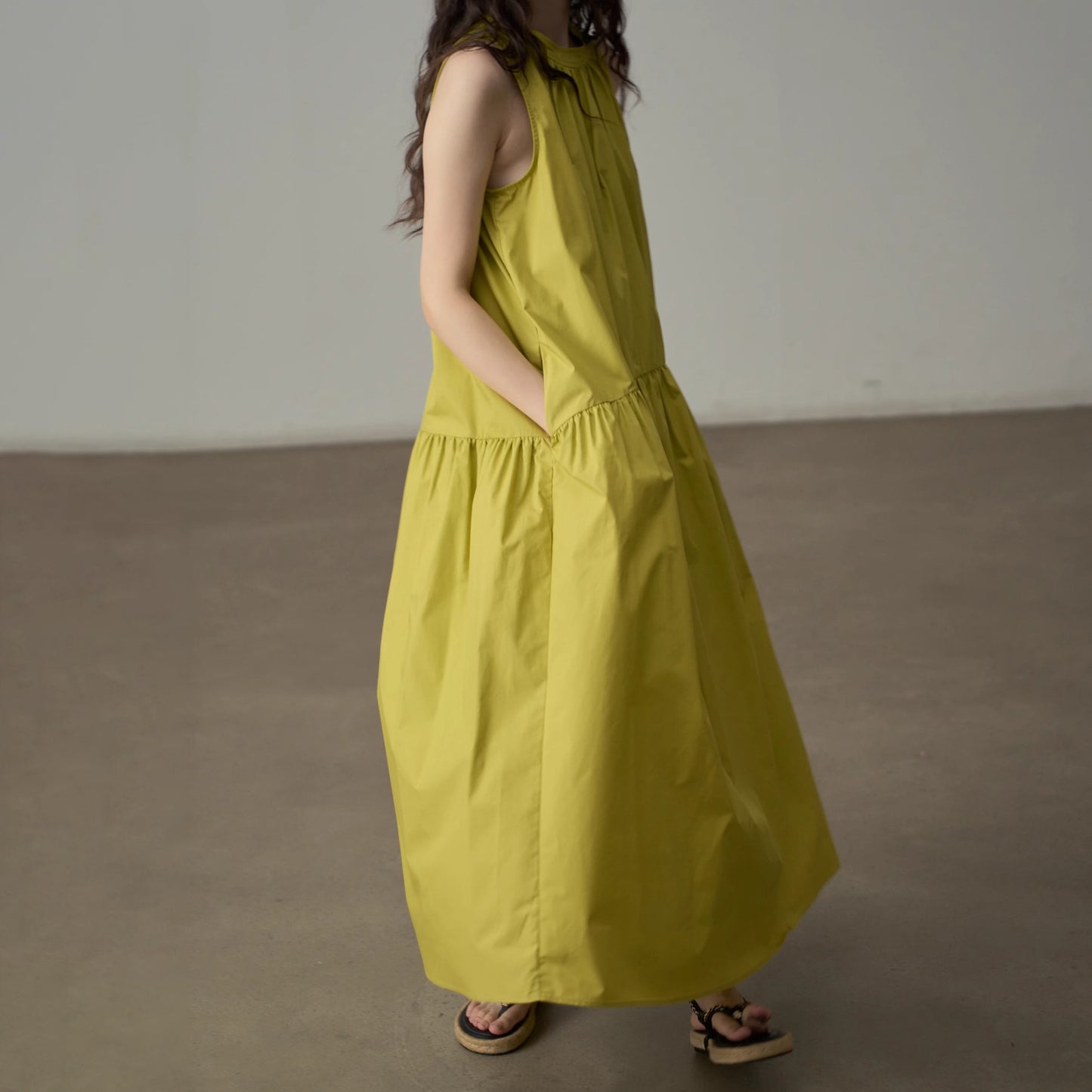 【ワンピース】新作 フレンチレトロ ホルターネック ノースリーブワンピース リゾート風デザイン【JZシリーズ】