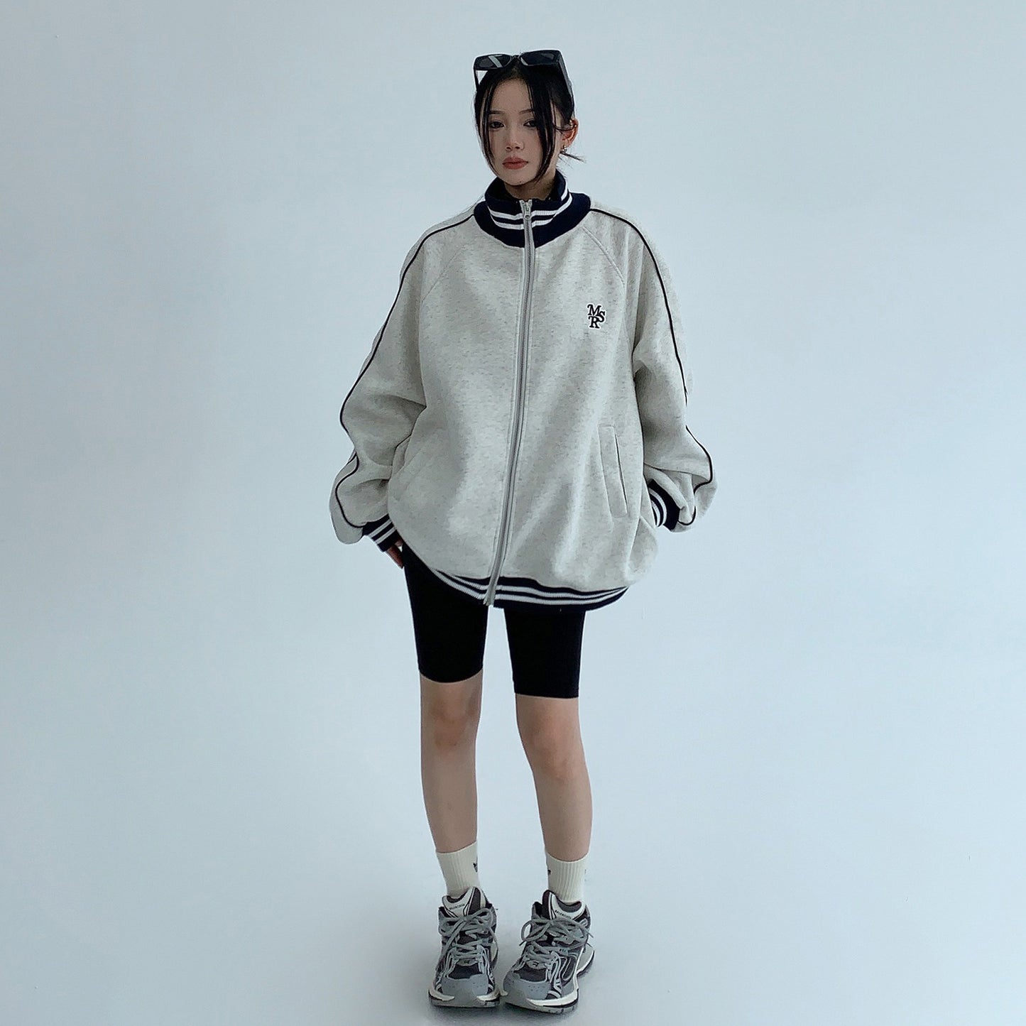 【アウター】高級感 刺繍 スタンドカラー スウェットジャケット レディース【FCシリーズ】