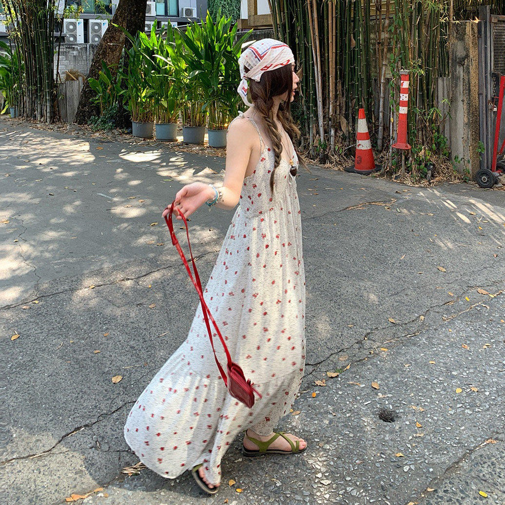 【ワンピース】大きいサイズ レディース 夏新作 フレンチ風 花柄 キャミワンピース 海辺 リゾート風 ノースリーブ ウエストマーク 着痩せ ロングワンピース【SHシリーズ】