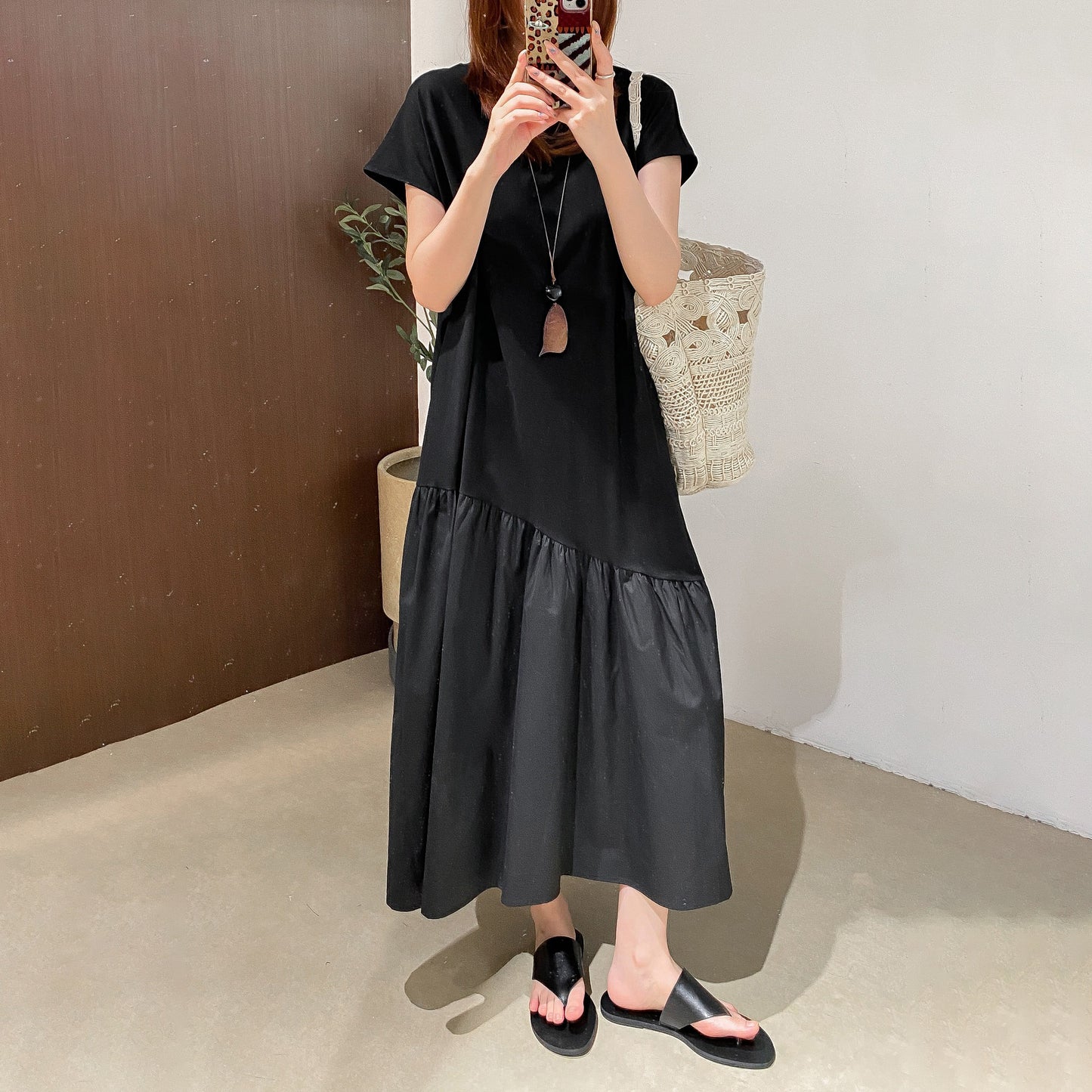 【ワンピース】 シンプル ラウンドネック 半袖Tシャツワンピース 斜め切替 デザイン ウーブン切替 オーバーサイズ ゆったり ロングTワンピ【JZシリーズ】