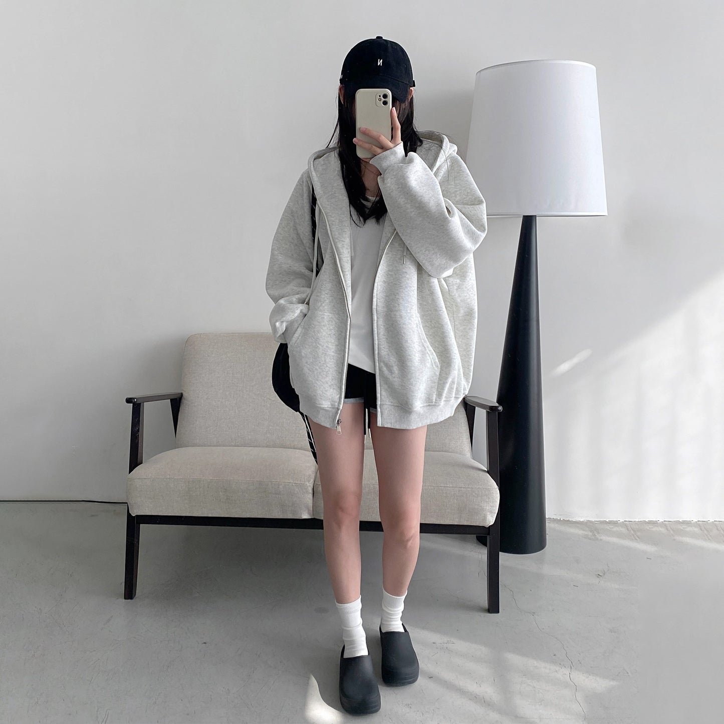 【アウター】重厚生地 ゆったりシルエット フード付きジップパーカー レディース 春秋 スウェットジャケット【FCシリーズ】