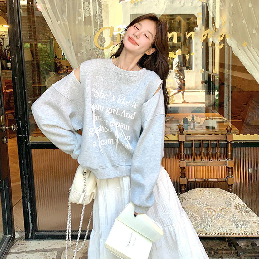 2点セット!【セットアップ】グレー オフショルダーフーディー + スカート 上下セット レディース 春秋 韓国系 ゆるふわ風 【JZシリーズ】