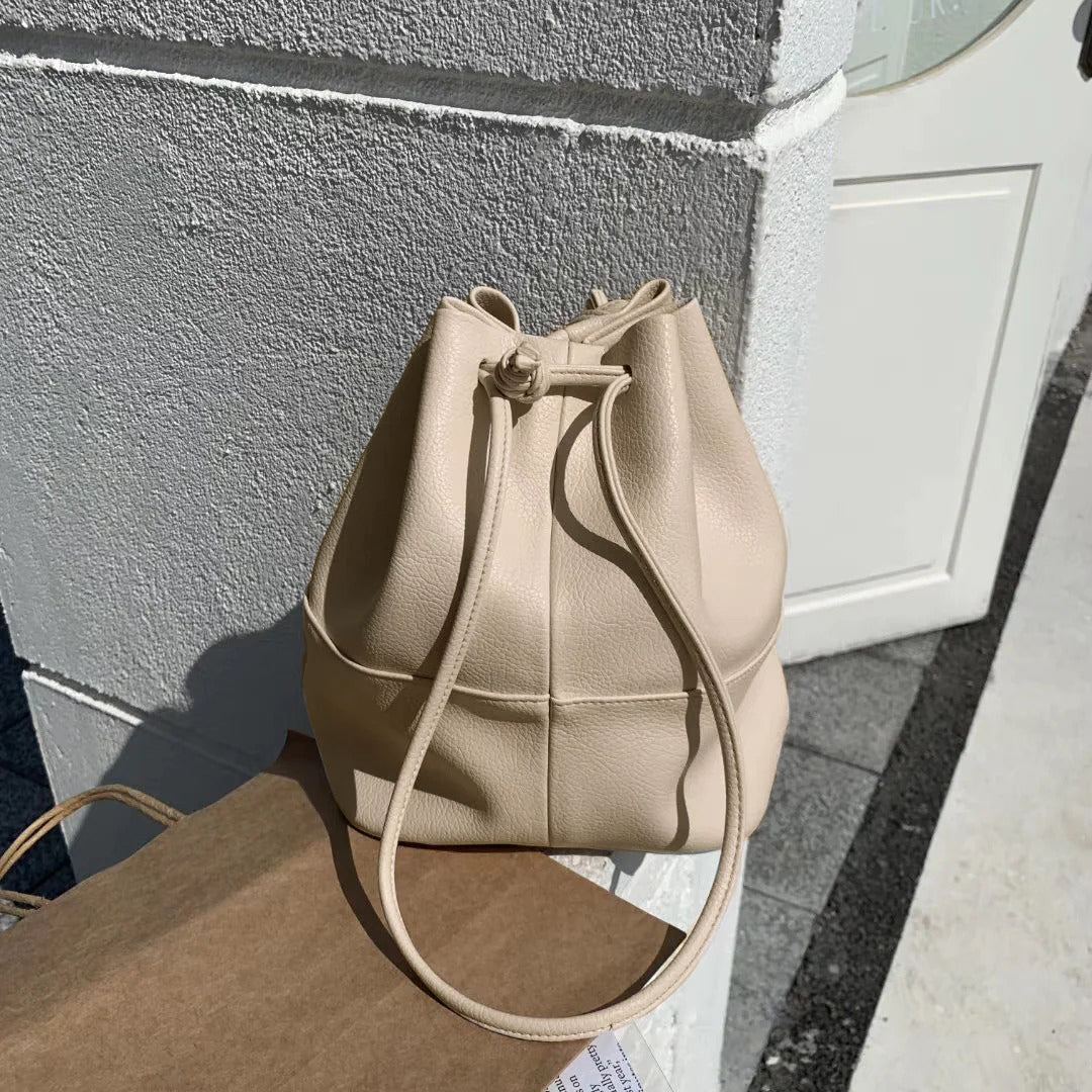 【バッグ】 シンプル 通勤 合わせやすい 無地 トレンド ショルダーバッグ ハンドバッグ