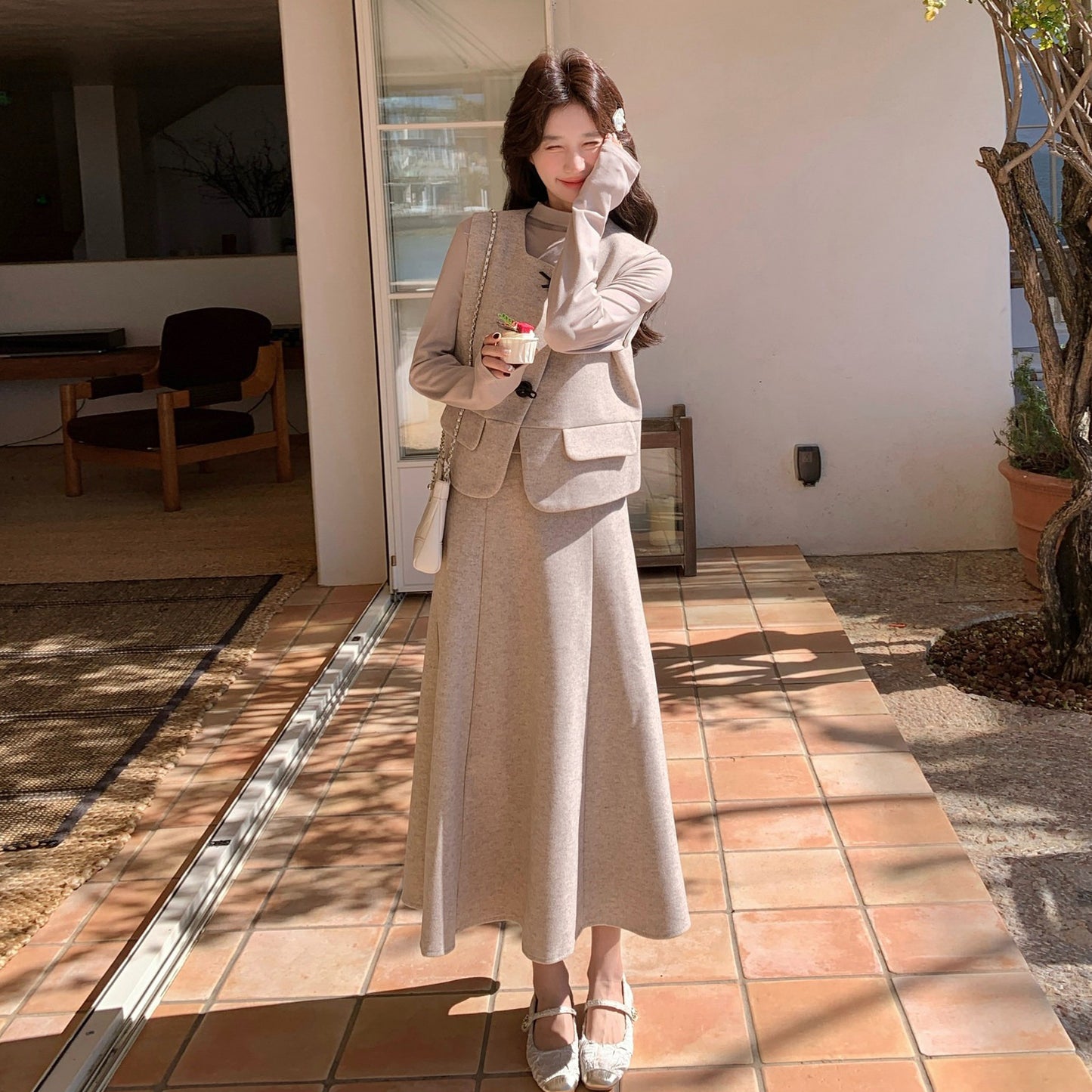 3点セット!【セットアップ】リラックス風 ハイネック 上下セット 2026春新作 レディース ベスト+インナー+ミニスカート 上品【JZシリーズ】