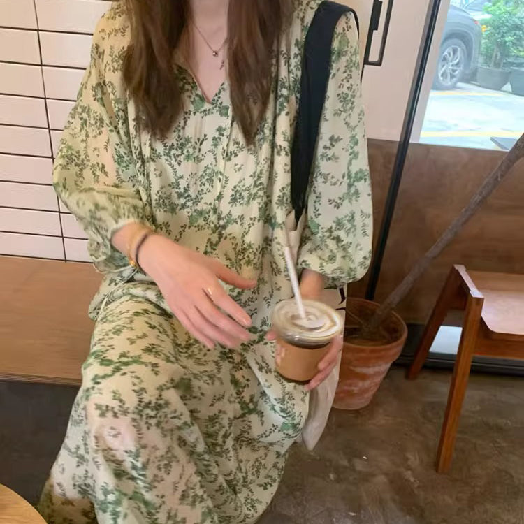 【ワンピース】Vネック半袖 花柄ワンピース レディース 七分袖 ミモレ丈 ゆったりシルエット【SHシリーズ】