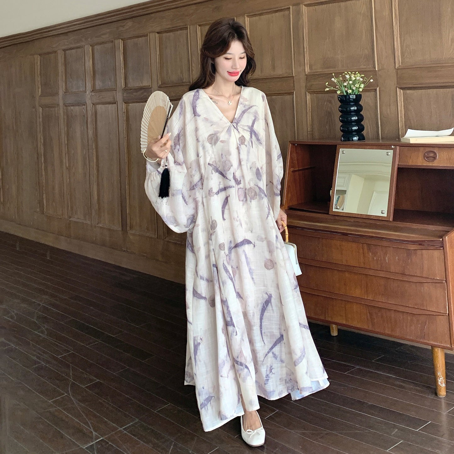 【ワンピース】フレンチテイスト オートミールカラー Vネック パフスリーブ ワンピース レディース 夏 ロング丈 半袖 染め柄 フェミニン 抜け感【SHシリーズ】