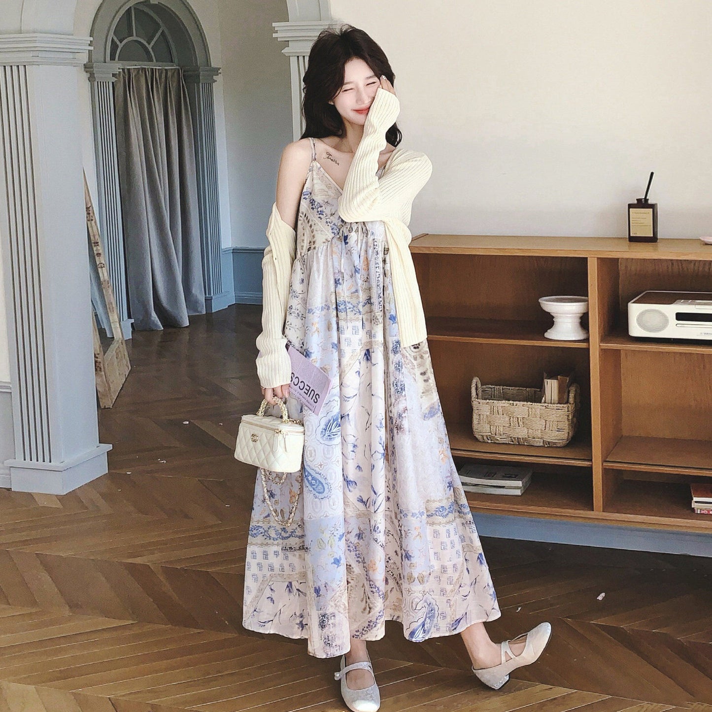 【セットアップ】この組み合わせ、可愛すぎる…🌼 キャミワンピ×ニットカーデ2点セット フレンチ風 夏リゾートコーデ 大人女子にぴったり【SHシリーズ】