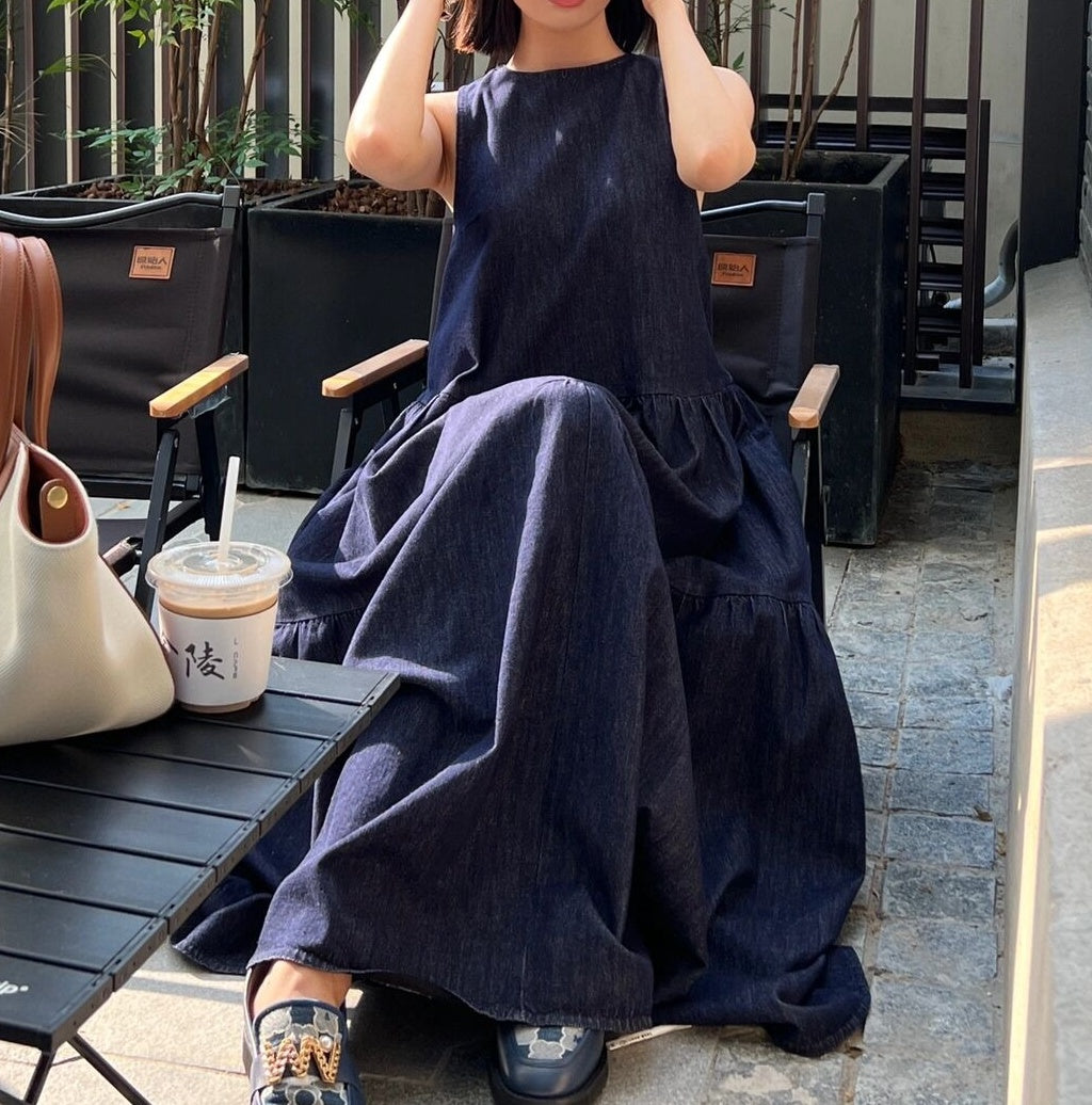 【ワンピース】夏 ゆるリラックス 大振裾 ラシャ生地 ノースリーブ ワンピース