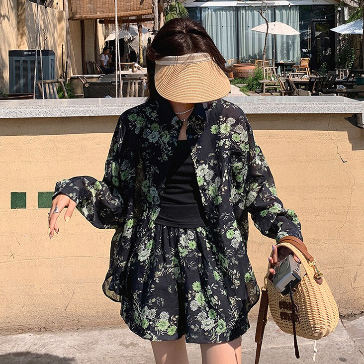 2点セット!【セットアップ】フレンチ レトロ 花柄 シャツ × ショートパンツ 上下セット 日除けにも 体型カバー 【SHシリーズ】