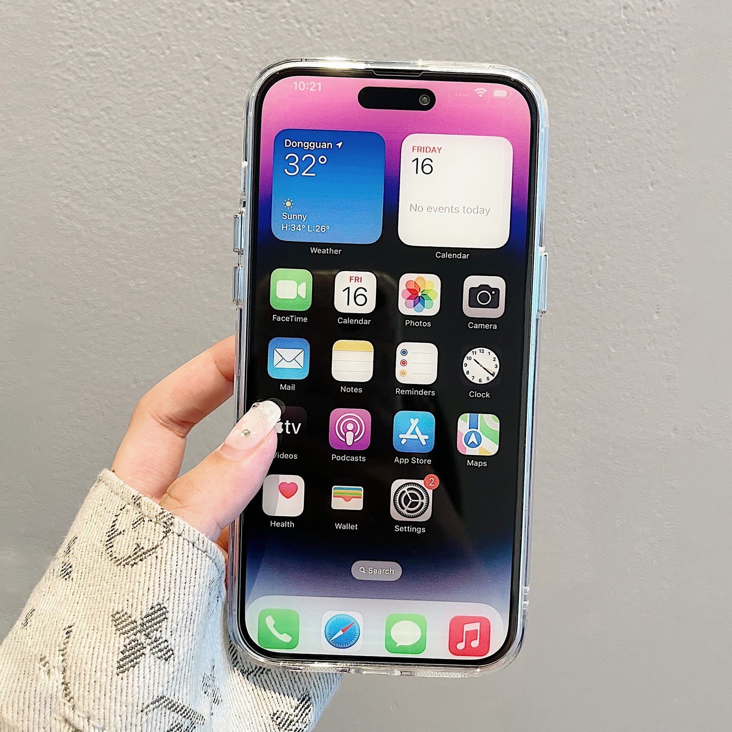 【グッズ】iPhone 15 Pro Max / 16 Pro / 14 / 13 Pro / 12 / 11 用 高級感 インスタ風 メッキ加工 シワ加工 立体ハート 気質レディース ブレスレット風 ミラーケース スマホカバー