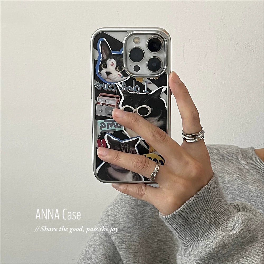 【グッズ】韓国 ins風 クール&ユニーク パッチワーク猫 電鍍ケース iPhone16 Pro / iPhone17 Pro Max / 15 Pro / 13 / 14対応 全面保護 耐衝撃 男女兼用 ケース