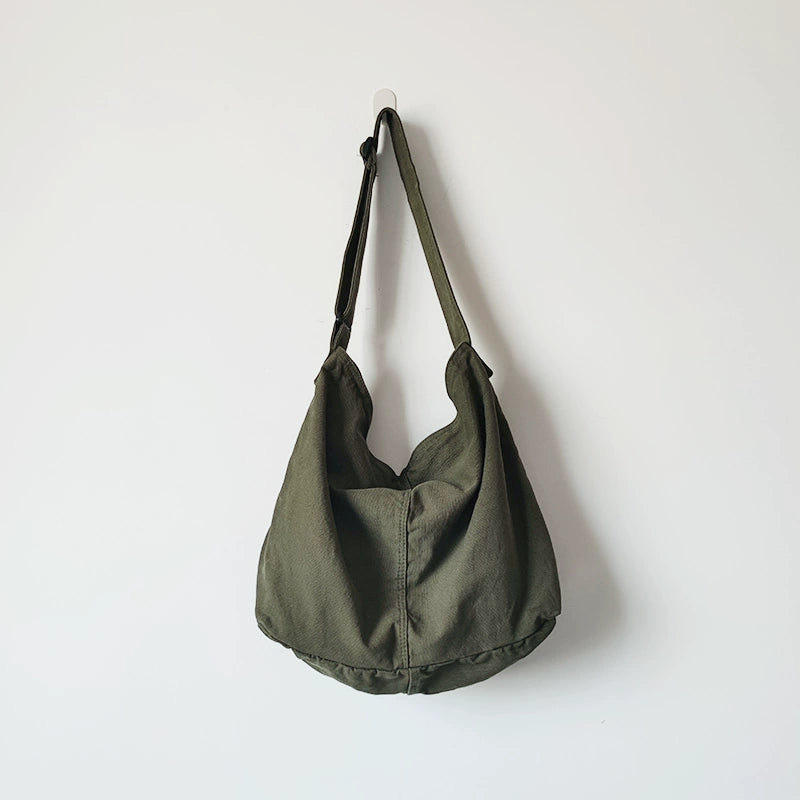 【バッグ】大容量 男女兼用 キャンバス カジュアル ボディバッグ