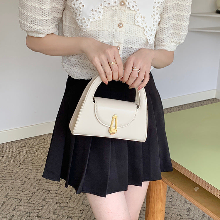 【バッグ】夏 高級感 合わせやすい ハンドバッグ