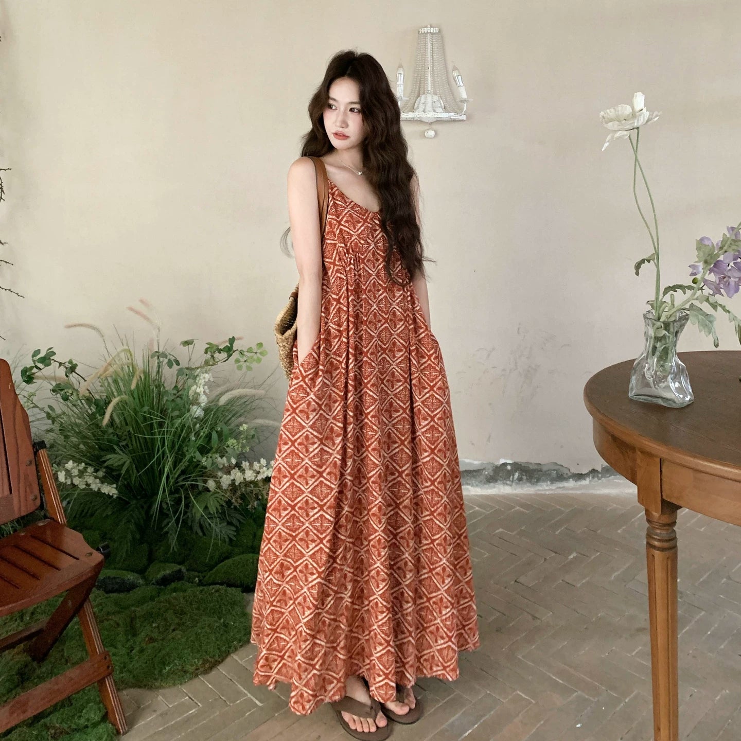 【ワンピース】夏新作 レッド 幾何柄 キャミワンピース ボヘミアン風 海辺 旅行 リゾート 着痩せ リラックス ロング丈【SHシリーズ】
