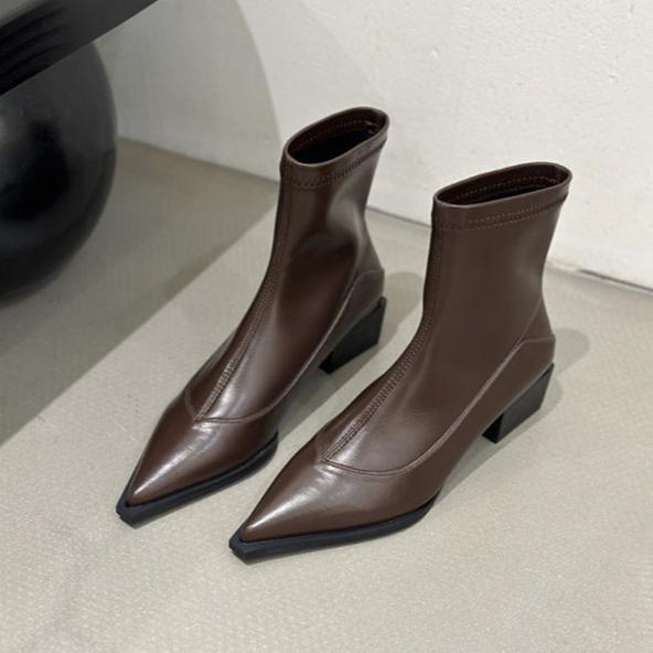 【シューズ】春秋冬 海外トレンド 合わせやすい 着心地いい ブーツ