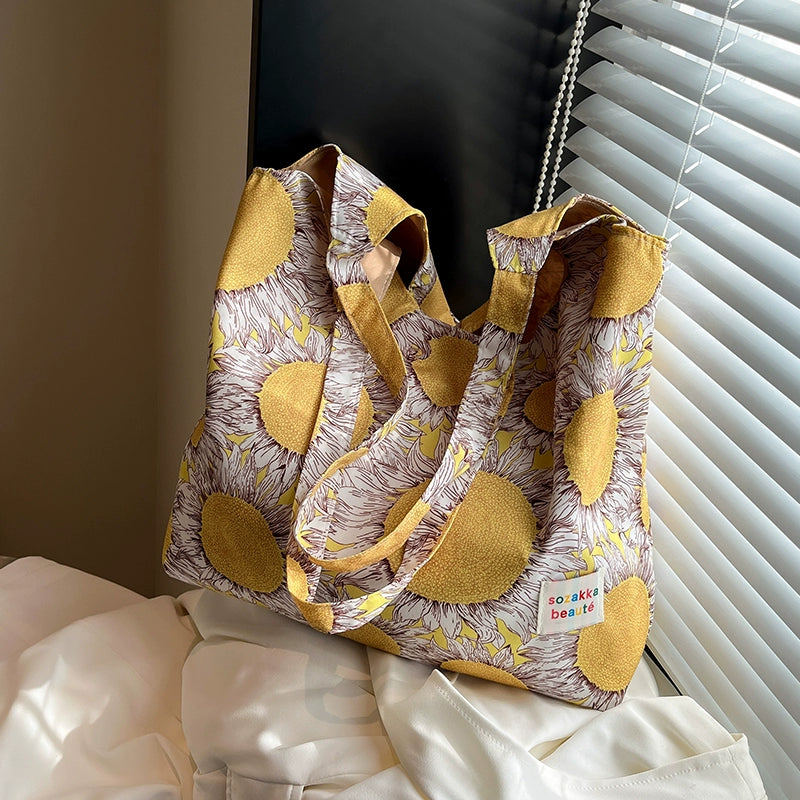 【バッグ】日常&通勤にぴったり❣ 大容量トートバッグ 布製 レディース ボディバッグ 新作 小さめおしゃれバッグ