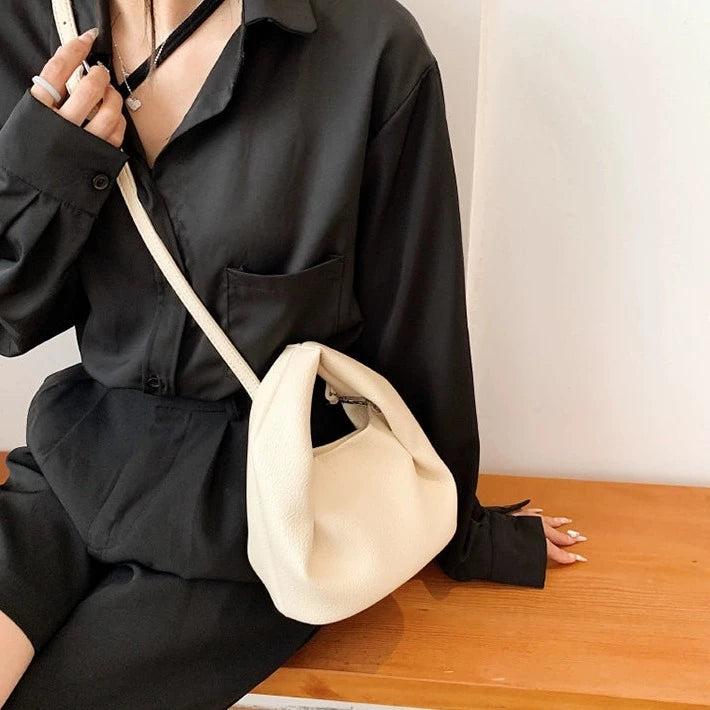 【バッグ】しなやか 精緻で美しい ショルダーバッグ