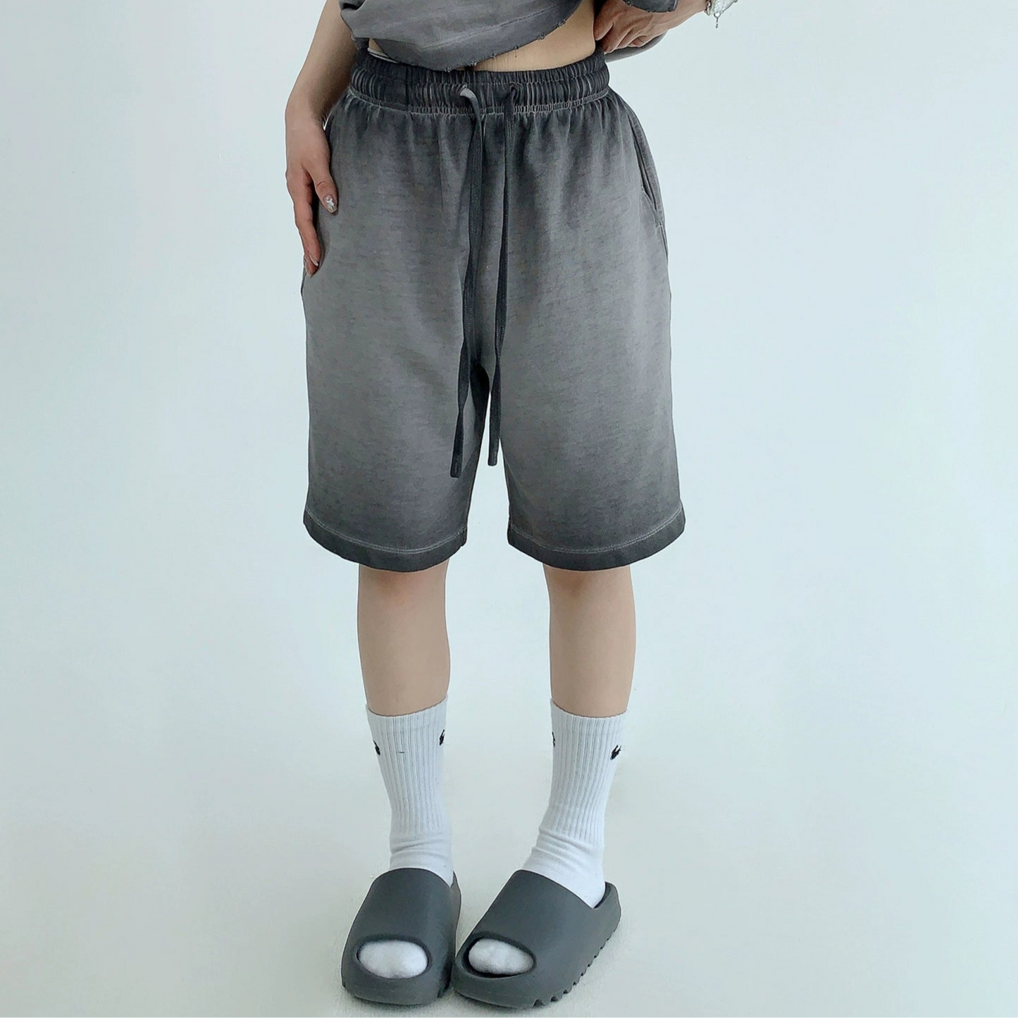 【単品注文】【ボトムス】ルーズ リラックス感 ウォッシュド ダメージ加工 Tシャツ + ショートパンツ 上下セット【FCシリーズ】