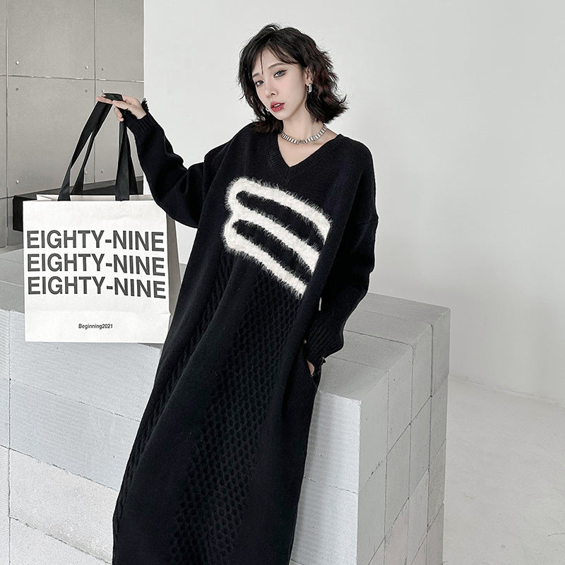 【ワンピース】Vネック ジャカードニットワンピース 秋冬 厚手 ルーズ トレンド 長袖 ロングワンピ【AHシリーズ】