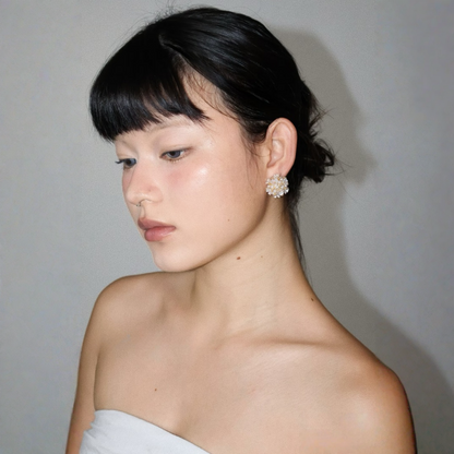 【グッズ】前後2WAY着用  下田公園あじさい   ホワイトミストパール ピアス