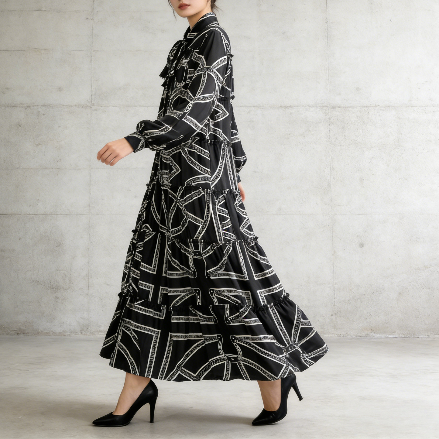 【ワンピース】プリントVネック お腹周りカバー フリル 長袖 ワンピース 【SHシリーズ】