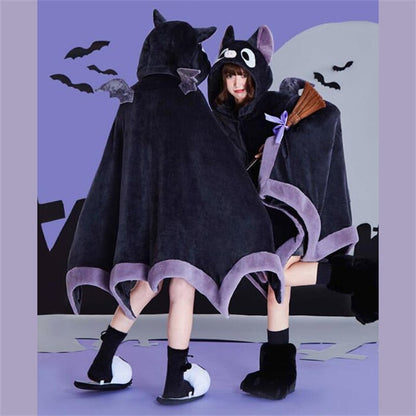 【ハロウィン】コウモリ エアコン毛布 サンゴフリース 昼寝用 ケープ フード付き パジャマ 可愛い レディース
