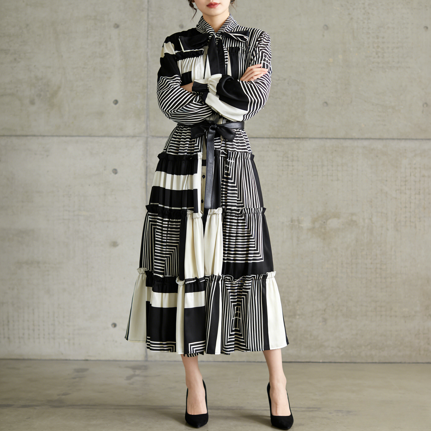 【ワンピース】シングルボタン プリント レディライク フレア 長袖 ワンピース 【SHシリーズ】