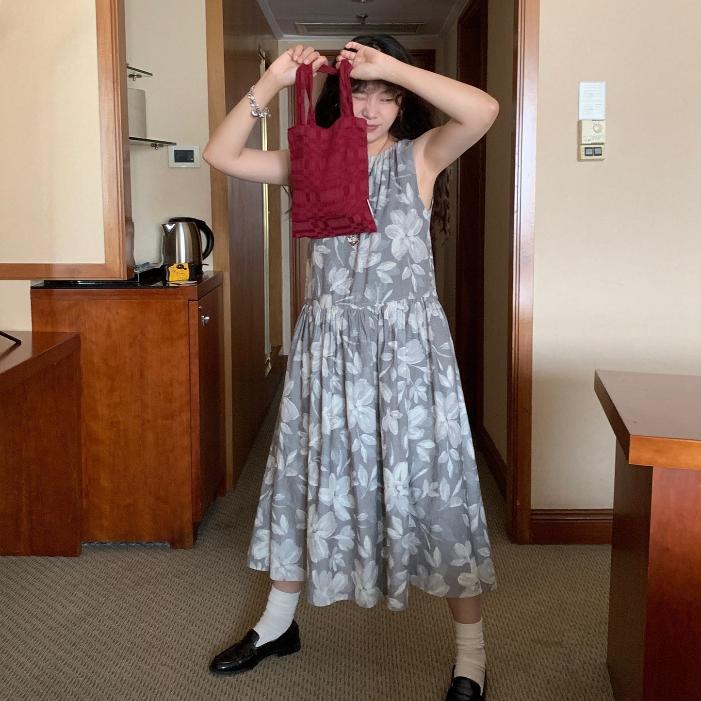 【ワンピース】夏 フロッキープリント プリント 	ヴィンテージ風 花柄 ノースリーブ ワンピース 【SHシリーズ】