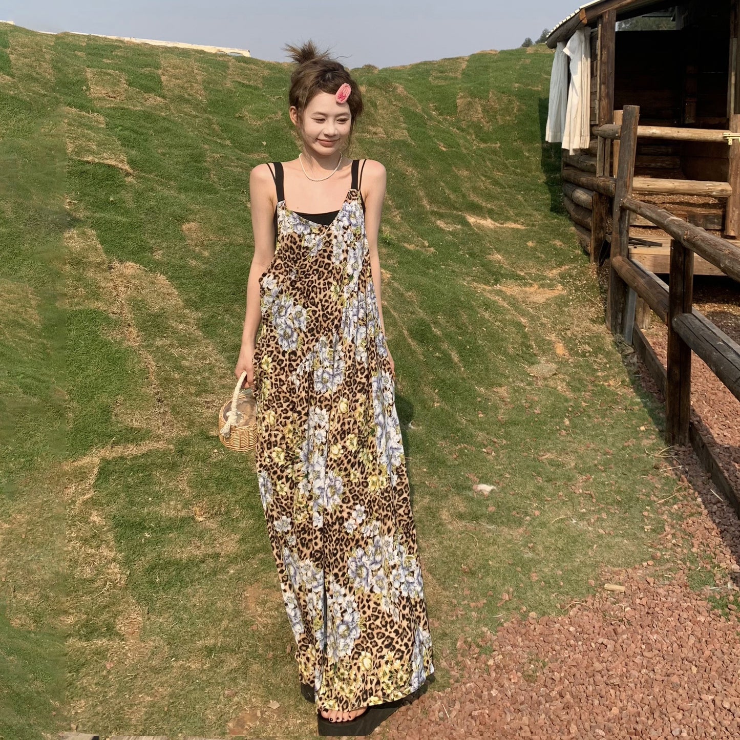 【ボトムス】夏新作 優雅に揺れる 雪青フラワー柄 オーバーサイズサロペット オールインワン【SHシリーズ】