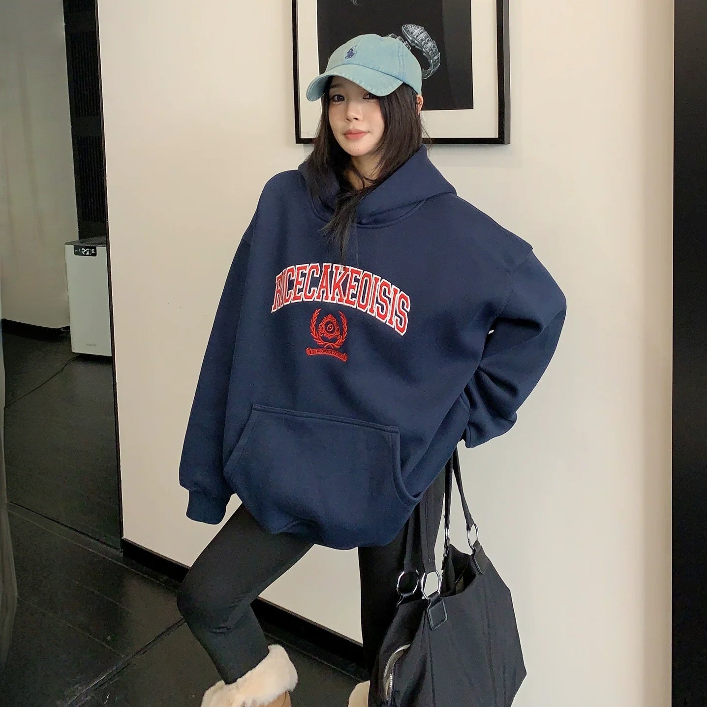 【トップス】刺繍 春 秋 冬 ヘビーウェイト 裏起毛  フード付き パーカー 【FCシリーズ】