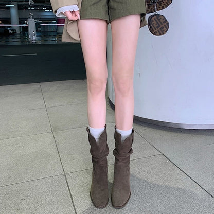 【シューズ】春 秋 冬 ラウンドトゥ チャンキーヒール 脚長効果 くしゅくしゅデザイン マーチンブーツ 【JZシリーズ】