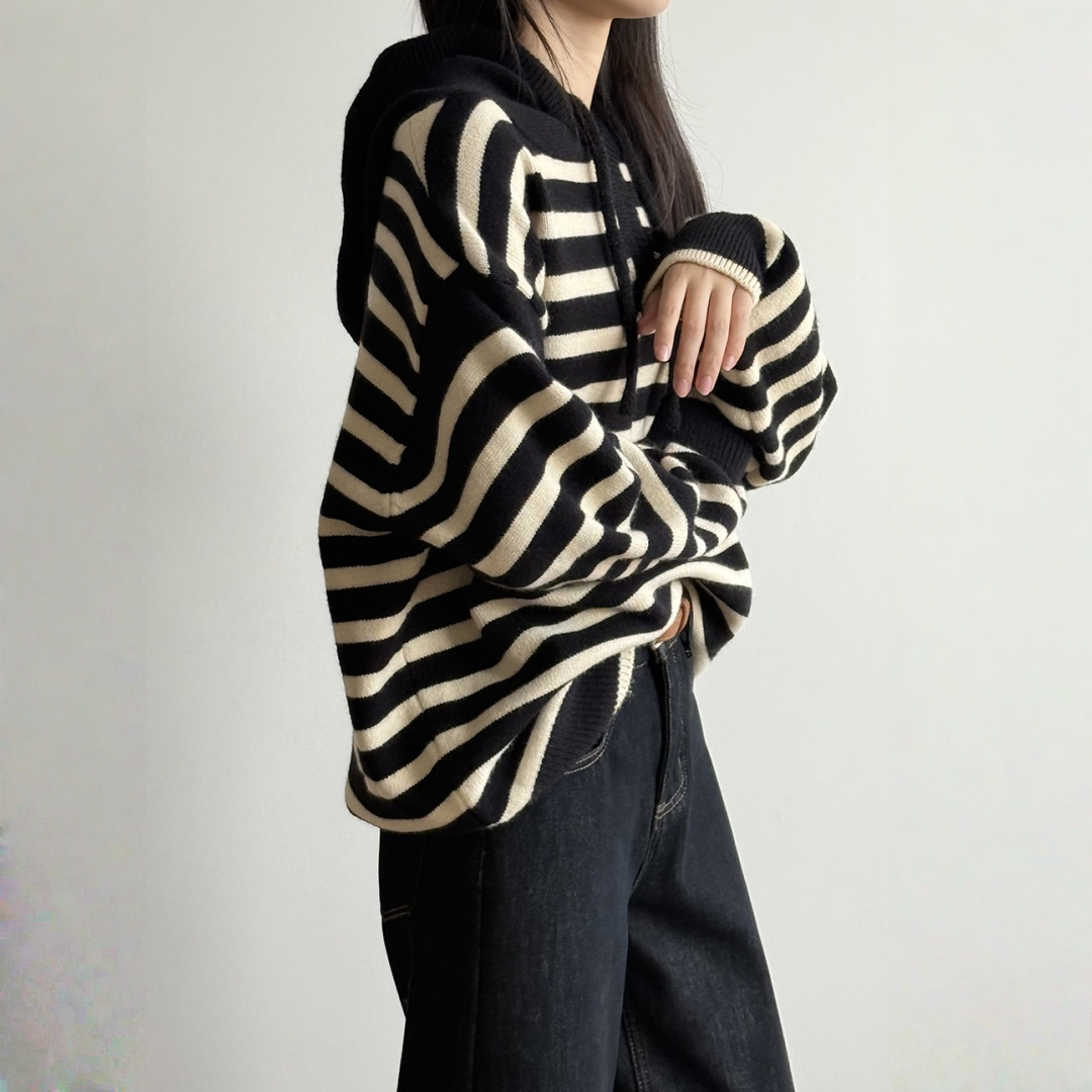 【トップス】春 秋 冬 ゆったり プルオーバー フード付き リラックス感のある セーター 【SNシリーズ】