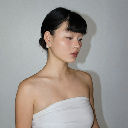 【グッズ】前後2WAY着用  下田公園あじさい   ホワイトミストパール ピアス