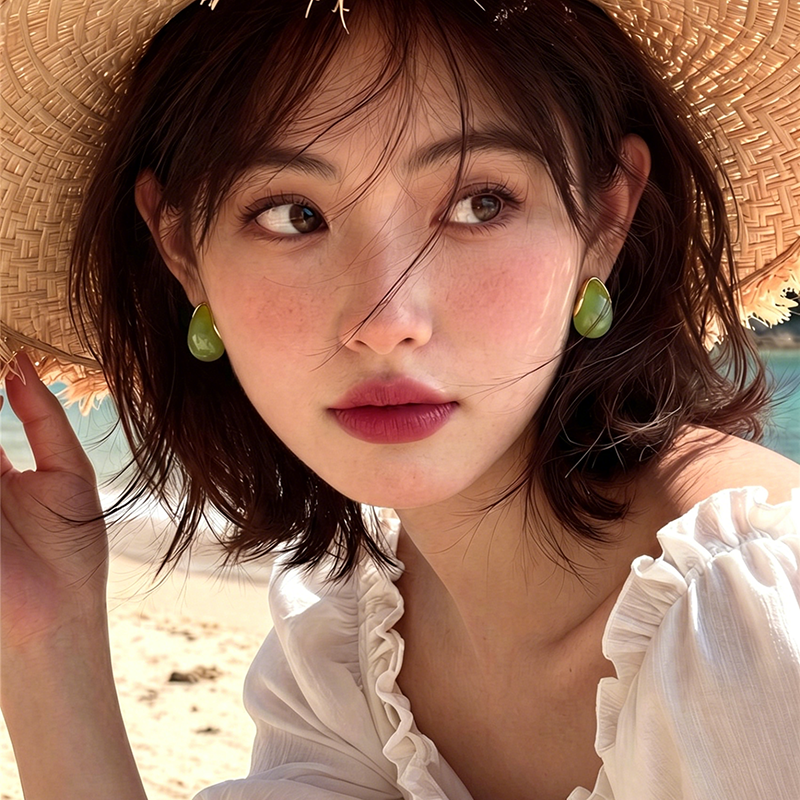 【グッズ】ピアス レディース ドロップデザイン グリーン フレンチ風 レトロ 上品 シンプル アクセサリー