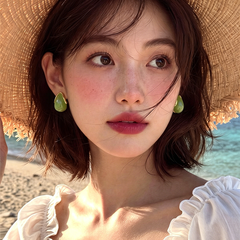 【グッズ】ピアス レディース ドロップデザイン グリーン フレンチ風 レトロ 上品 シンプル アクセサリー