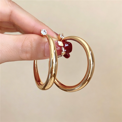 【グッズ】ピアス レディース ゴールド フープピアス ラインストーン シンプル 上品 オフィスカジュアル