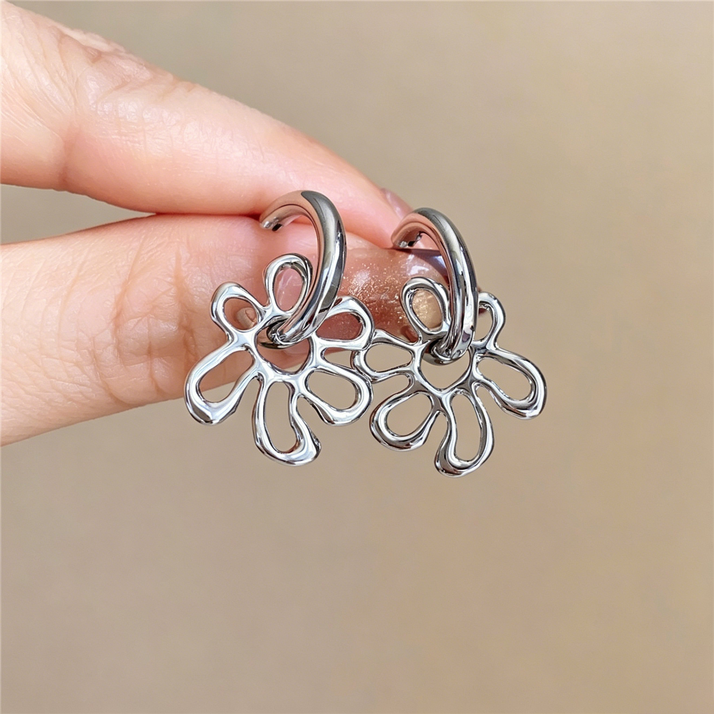 【グッズ】ピアス レディース シルバー メタル 2WAY フープピアス フレンチ風 上品 シンプル アクセサリー
